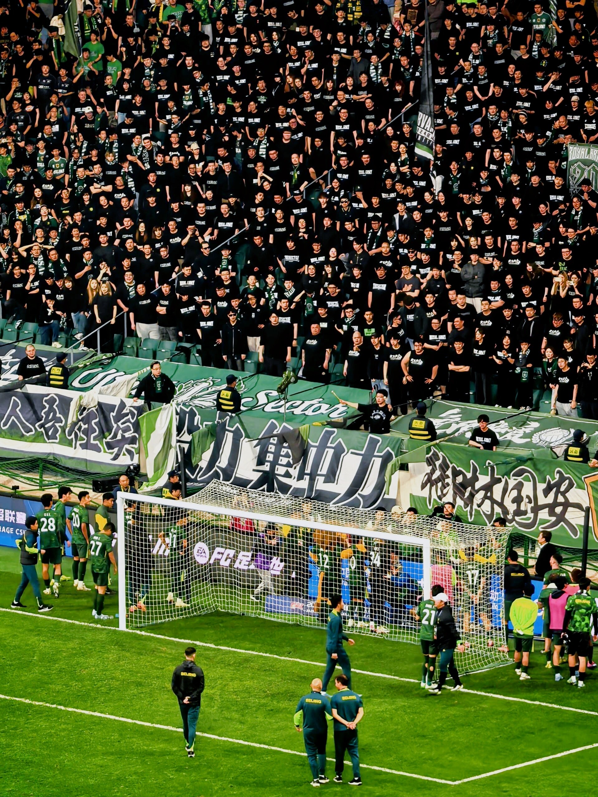 开云体育APP下载-关于DFM碾压WBG，Tarzan团战一打五鏖战多局小组赛，强势挺进下一轮的信息